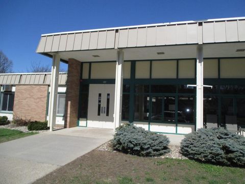 Photo of 200 S 4th Street #1, Marshall, MN 56258 (MLS # 6816218)