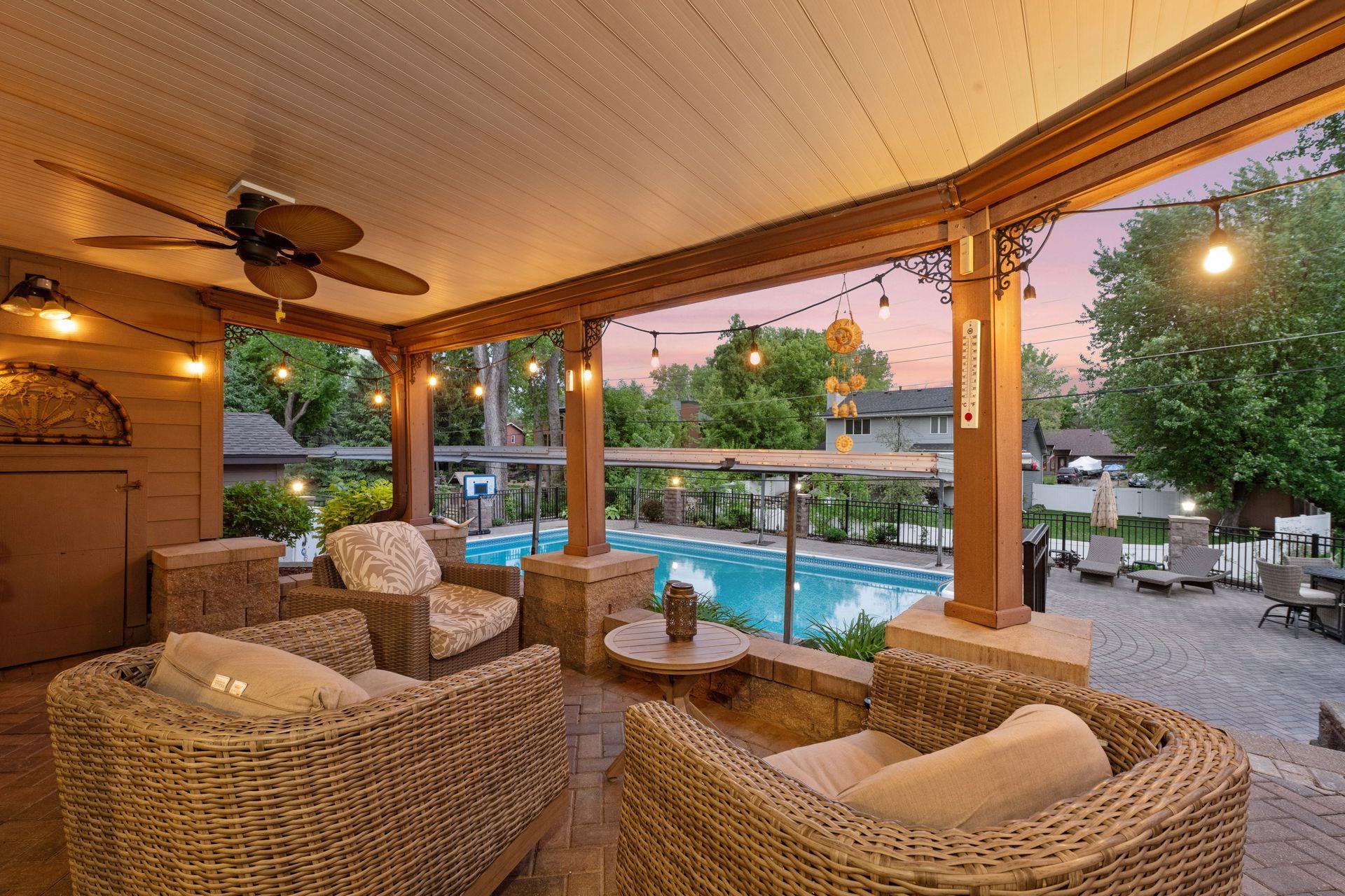10110 Oak Shore Drive