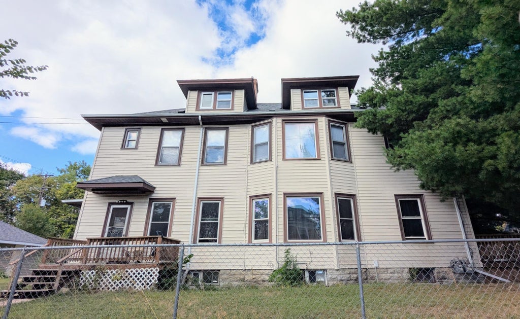 Photo of 3154 15th Avenue S, Minneapolis, MN 55407 (MLS # 7151057)