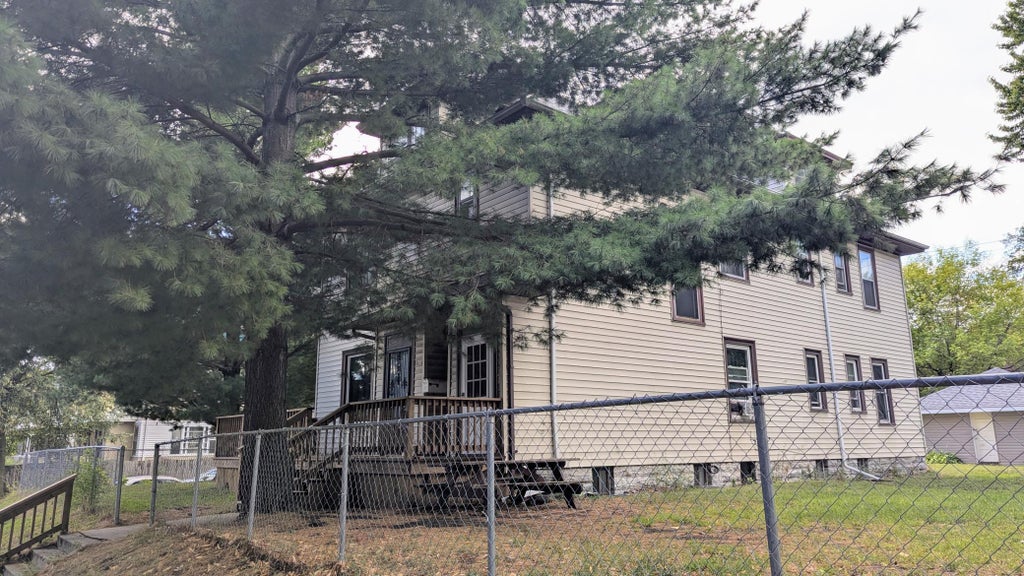 Photo of 3154 15th Avenue S, Minneapolis, MN 55407 (MLS # 7151057)