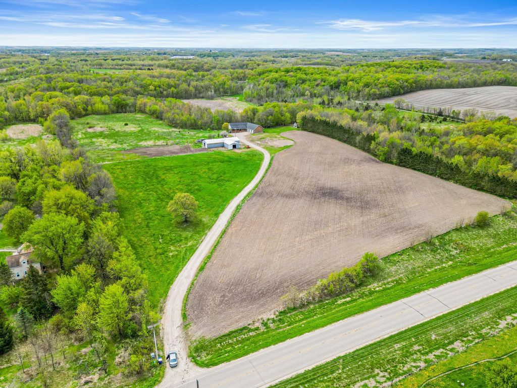 Photo of 8304 180th Street W, Faribault, MN 55021 (MLS # 7091931)