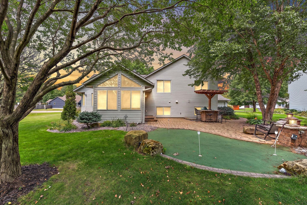 Photo of 9013 Indian Boulevard S, Cottage Grove, MN 55016 (MLS # 7100090)