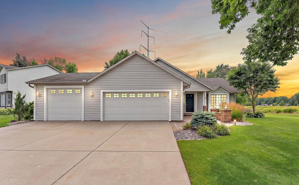 Photo of 9013 Indian Boulevard S, Cottage Grove, MN 55016 (MLS # 7100090)