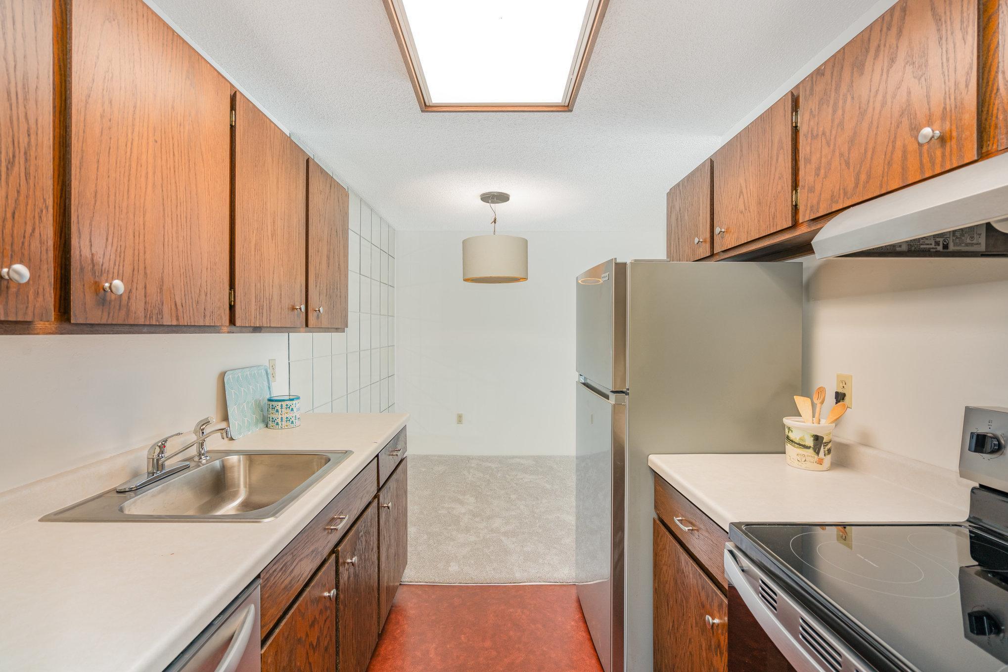 3421 Kent Street 603