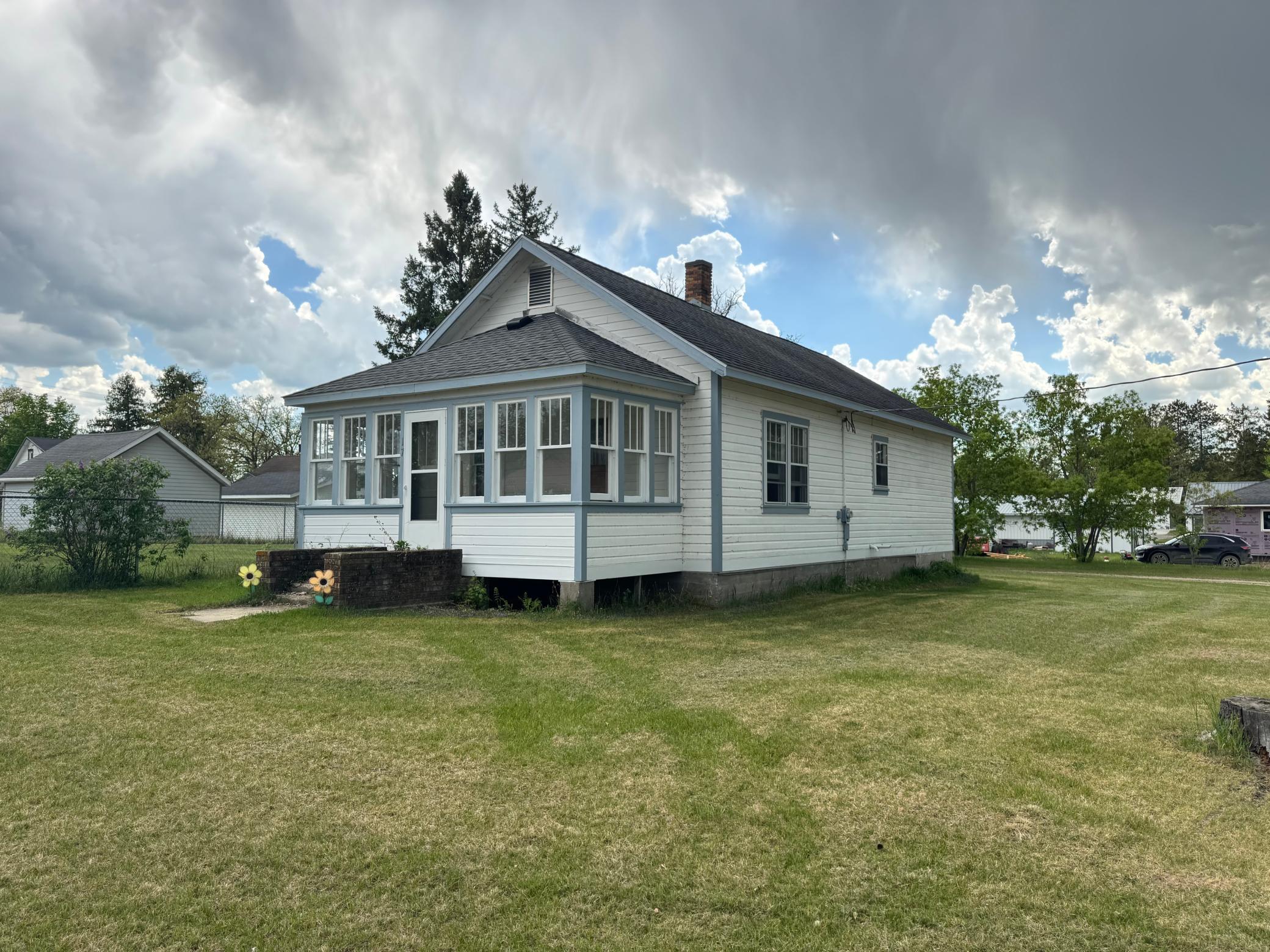 17 Balsam Avenue NW