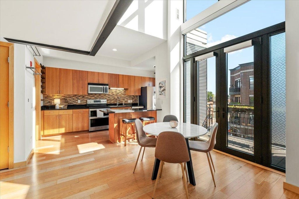 Photo of 9 W Franklin Avenue #314, Minneapolis, MN 55404 (MLS # 7143693)
