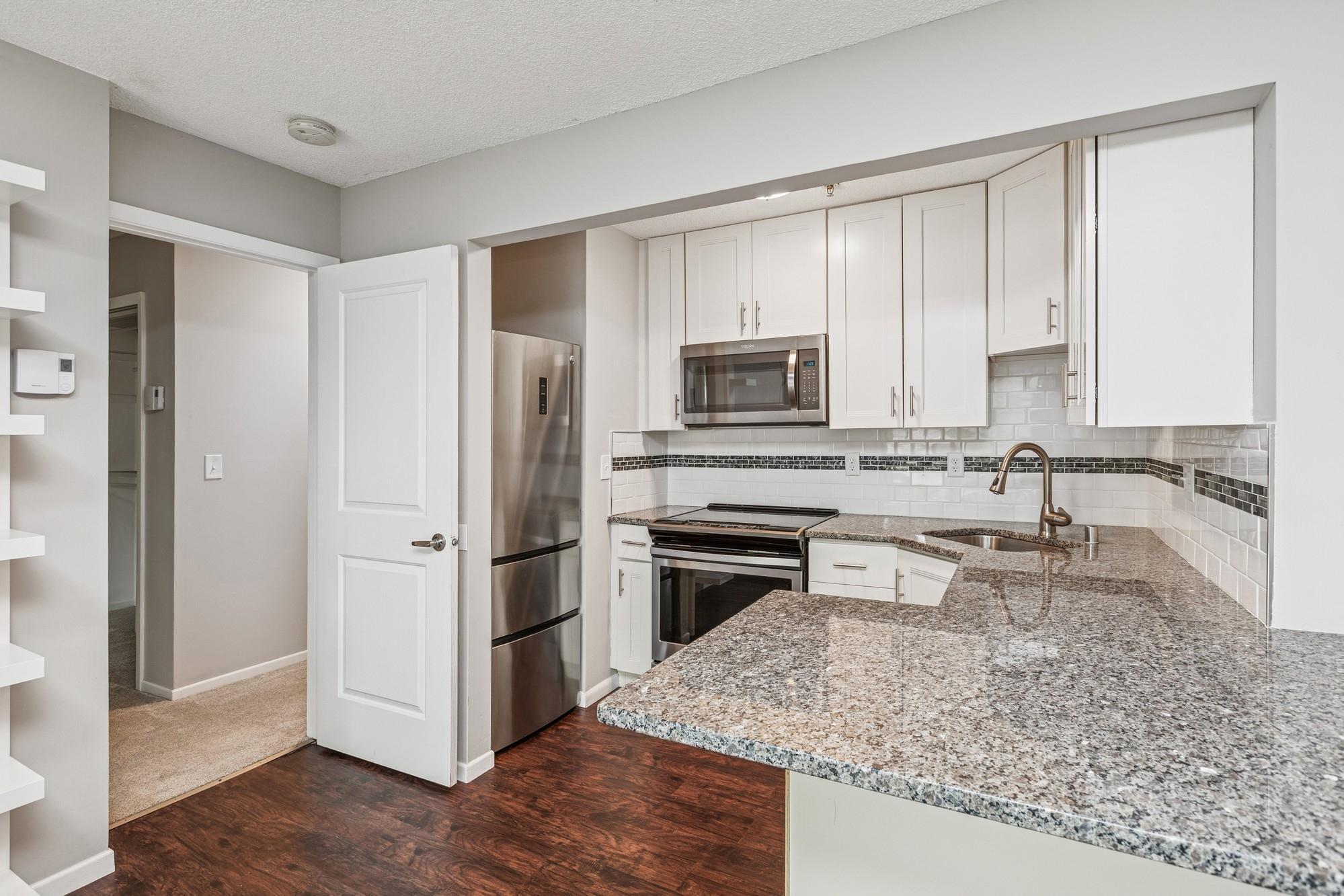 2110 Ridge Drive 11