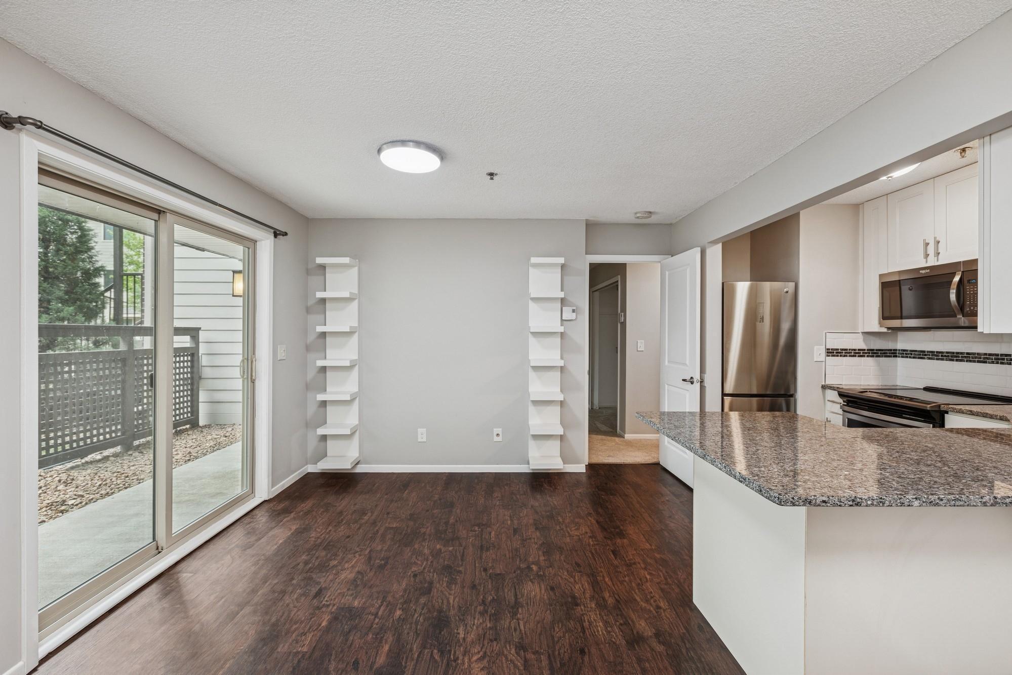 2110 Ridge Drive 11