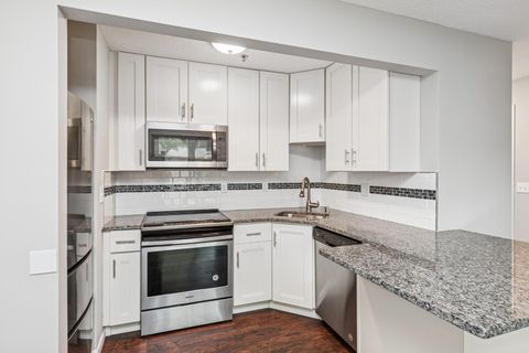 2110 Ridge Drive 11 Saint Louis Park MN 55416
