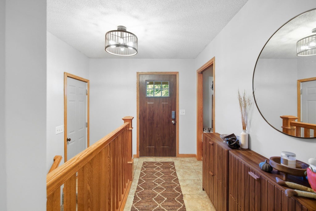 Photo of 14 Renann Court, North Mankato, MN 56003 (MLS # 7147639)