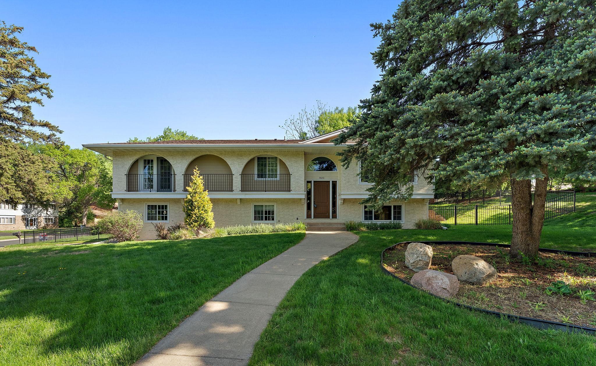 1920 Kyle Place