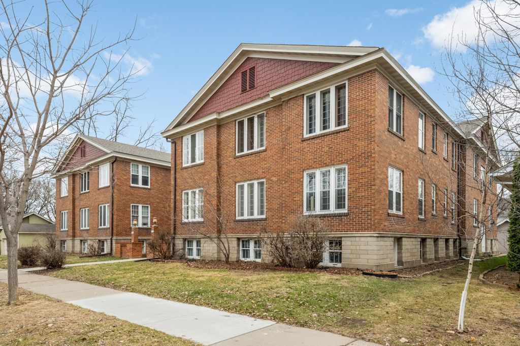 Photo of 3909 Aldrich Avenue S #5, Minneapolis, MN 55409 (MLS # 7049736)