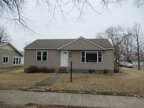 Photo of 430 Main Street, Edgerton, MN 56128 (MLS # 7031550)