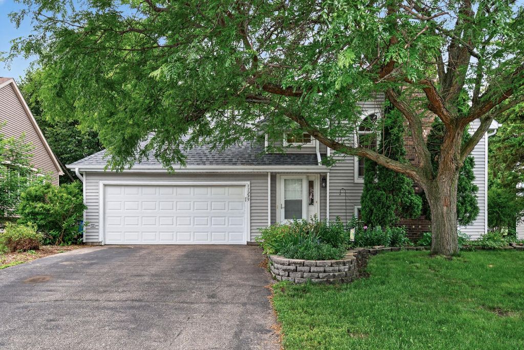 Photo of 11295 50th Place N, Plymouth, MN 55442 (MLS # 7105776)