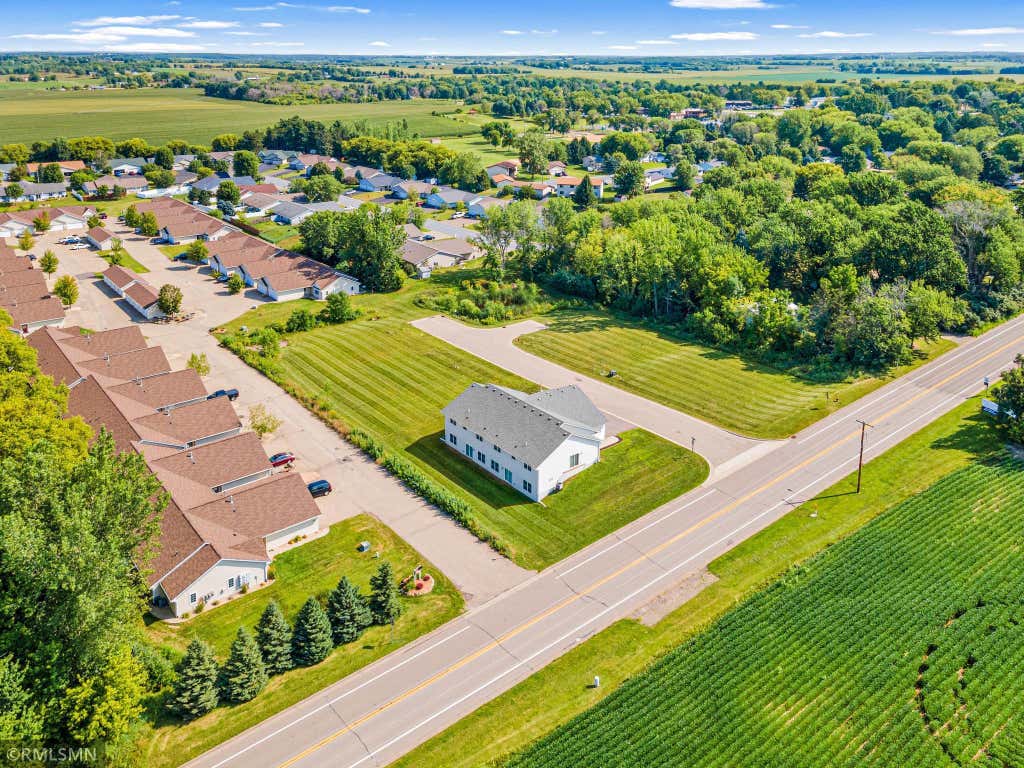 Photo of 680 Heritage Lane, Hammond, WI 54015 (MLS # 7125634)