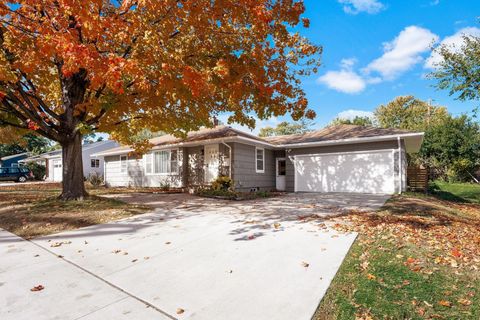 8016 Cedar Lake Road S Saint Louis Park MN 55426