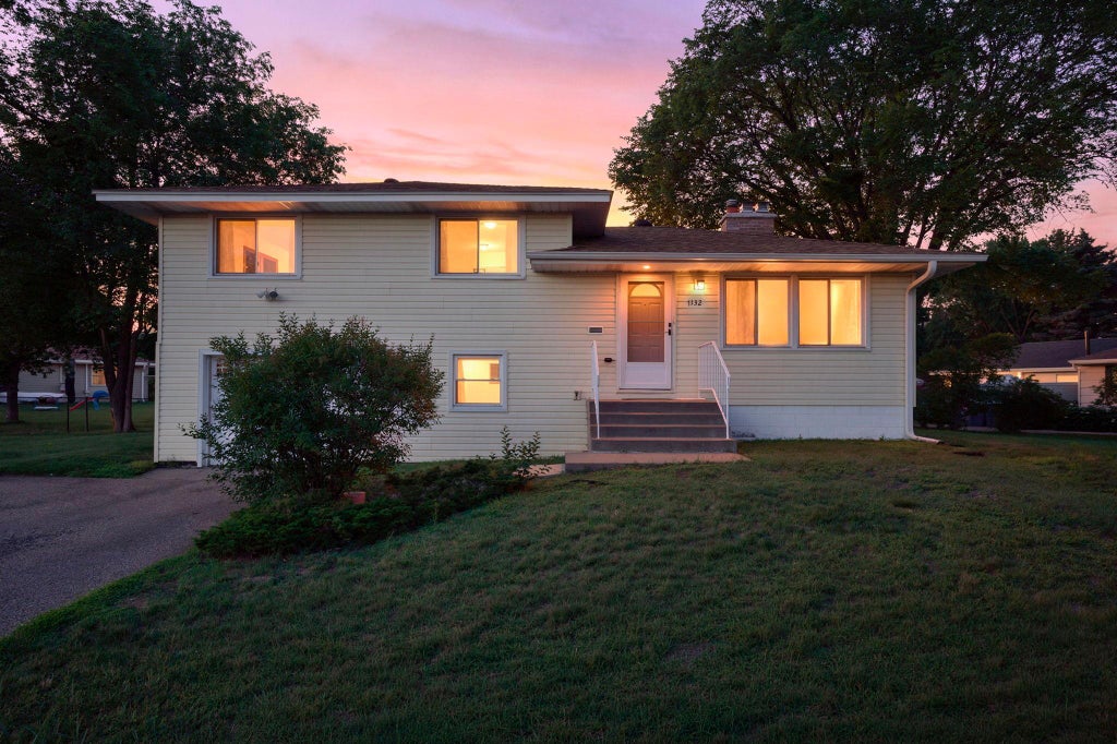 Photo of 7132 Bloomington Avenue, Richfield, MN 55423 (MLS # 7101830)