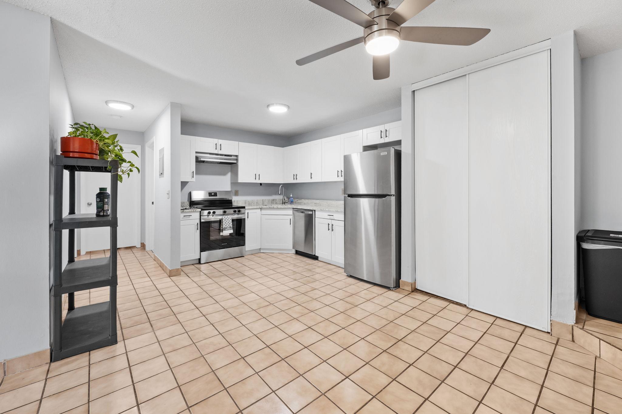 1053 Cromwell Avenue