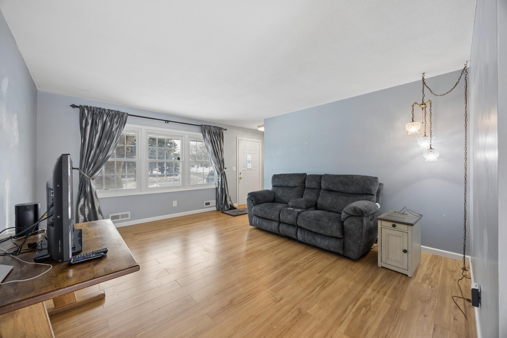 11208 Jefferson Street NE