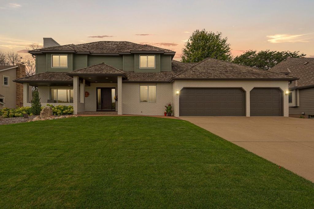 Photo of 1680 Louis Lane, Hastings, MN 55033 (MLS # 7018584)