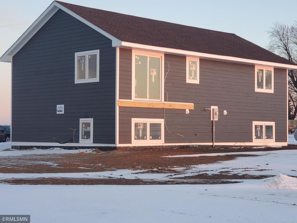 Photo of 754 190th Street, Hammond, WI 54015 (MLS # 7057511)