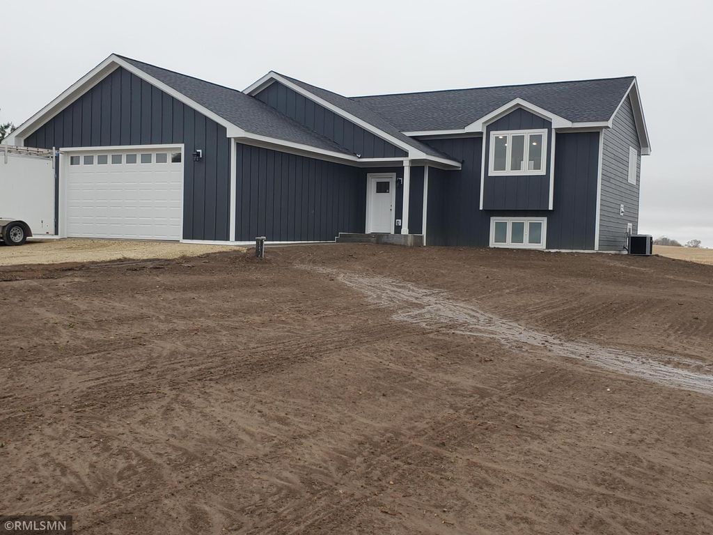 Photo of 754 190th Street, Hammond, WI 54015 (MLS # 7057511)