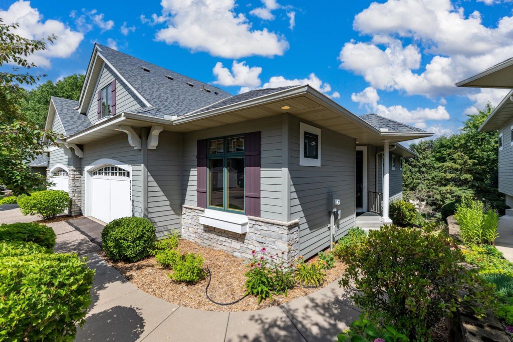 Photo of 8117 Xerxes Circle, Bloomington, MN 55431 (MLS # 7105852)