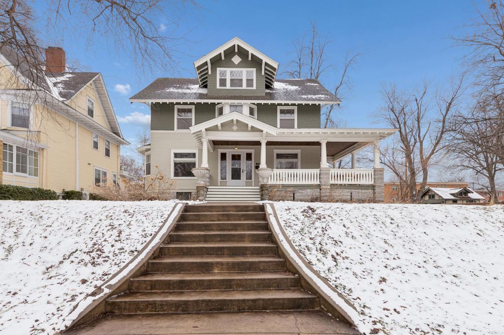 Photo of 1732 Summit Avenue, Saint Paul, MN 55105 (MLS # 7046206)