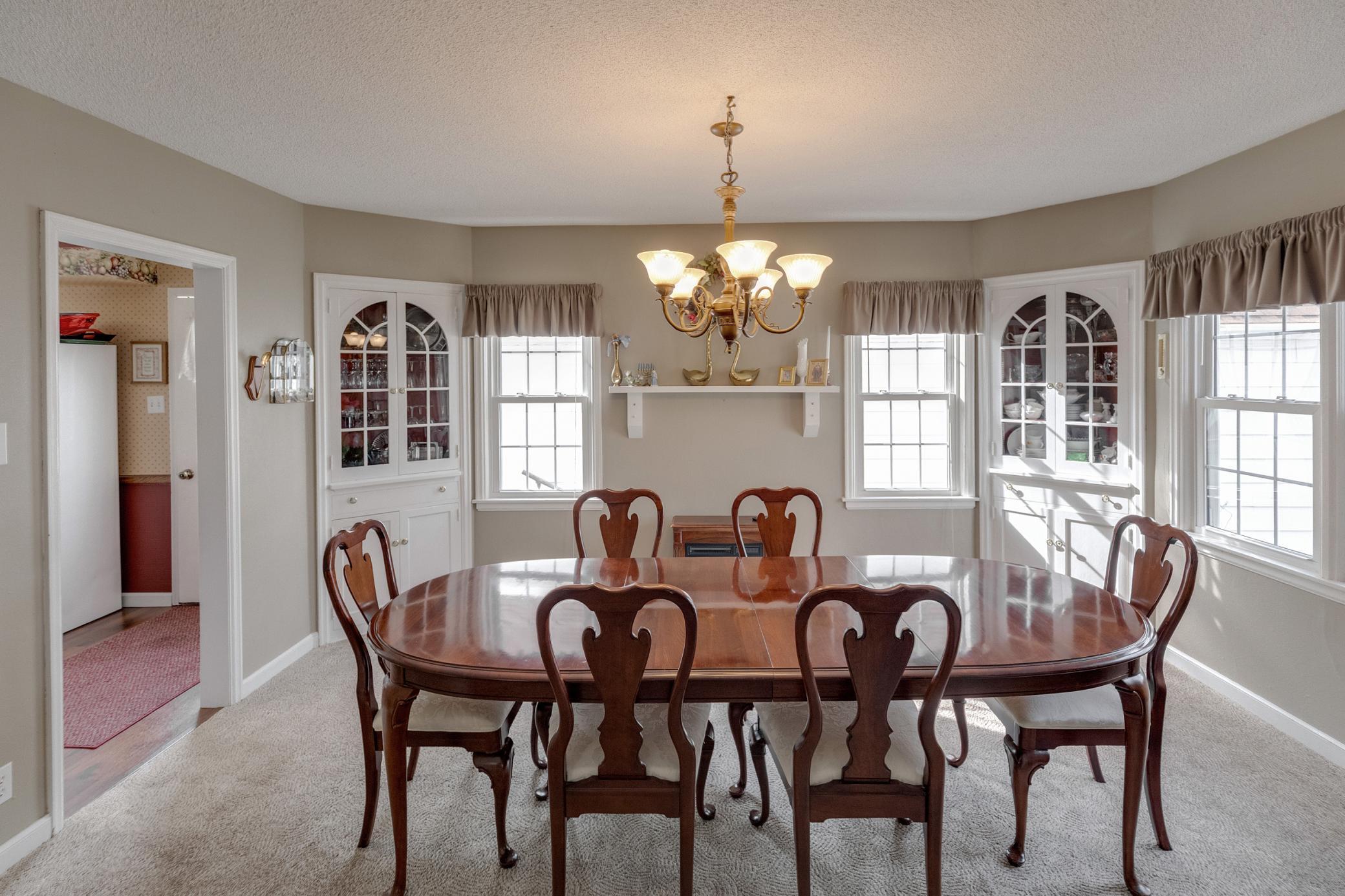 513 Michigan Avenue W