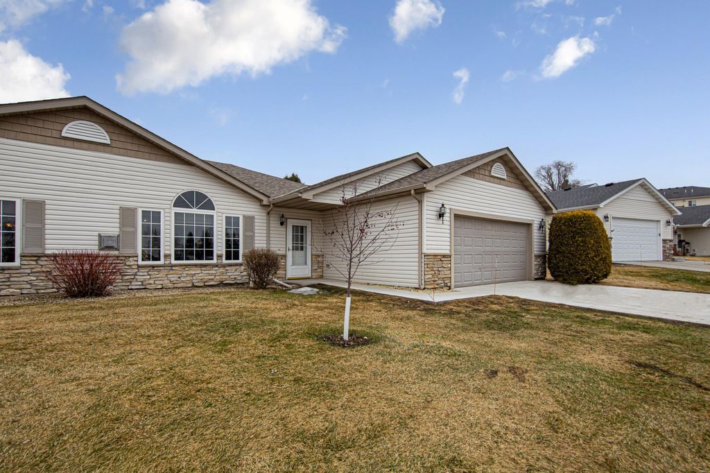 Photo of 1111 25th Avenue NW, Faribault, MN 55021 (MLS # 7031316)