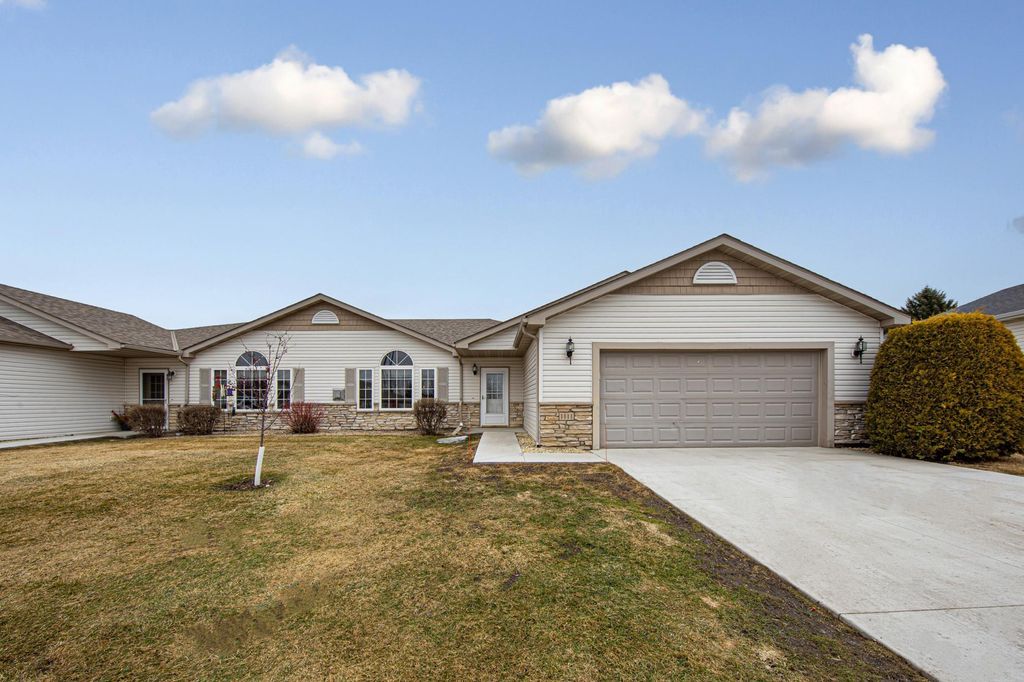 Photo of 1111 25th Avenue NW, Faribault, MN 55021 (MLS # 7031316)