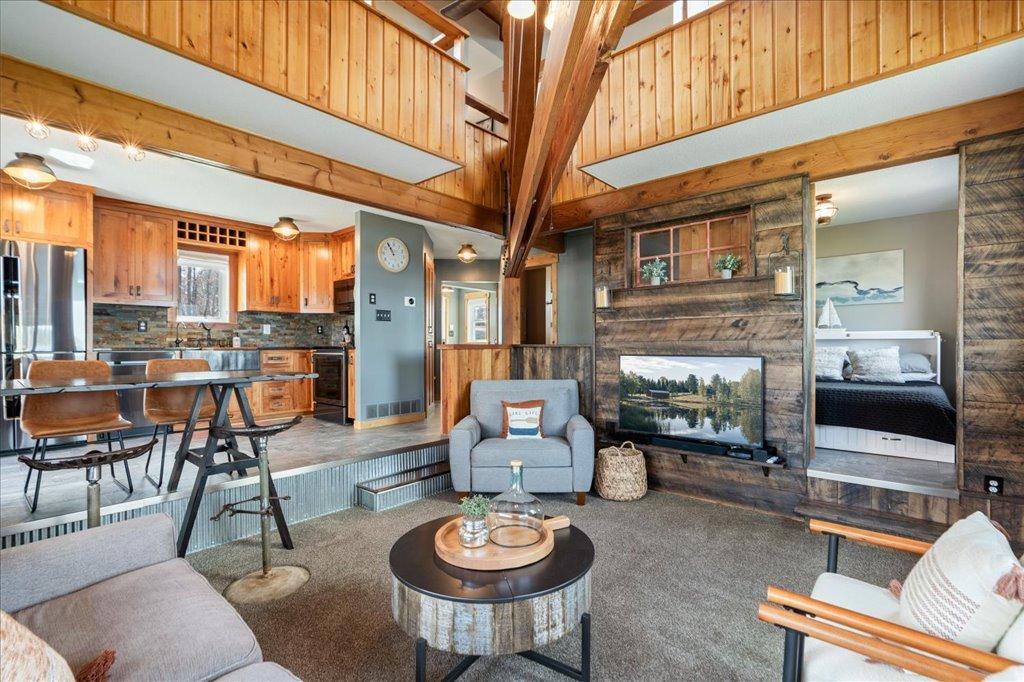 4558 Villa View Drive