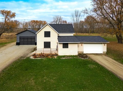 Photo of 254 Pleasant Street, Dexter, MN 55926 (MLS # 6815830)