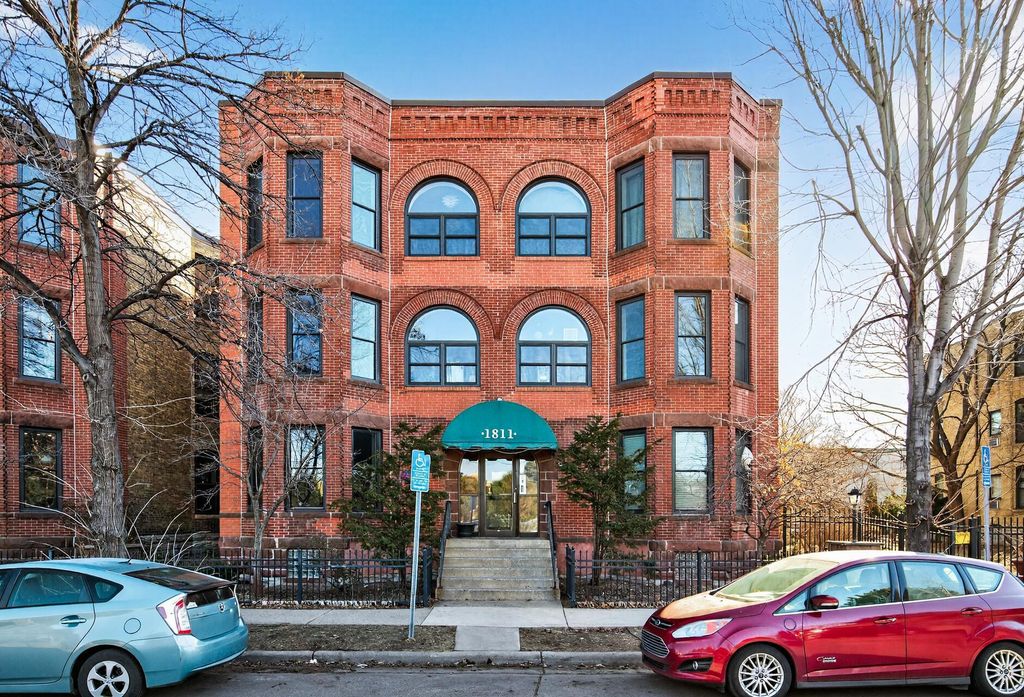 Photo of 1811 Elliot Avenue #8, Minneapolis, MN 55404 (MLS # 7043999)