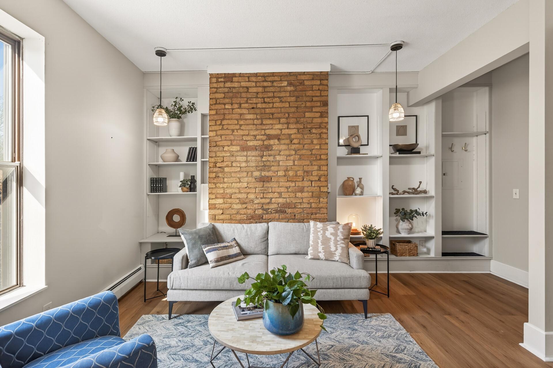 1811 Elliot Avenue 8