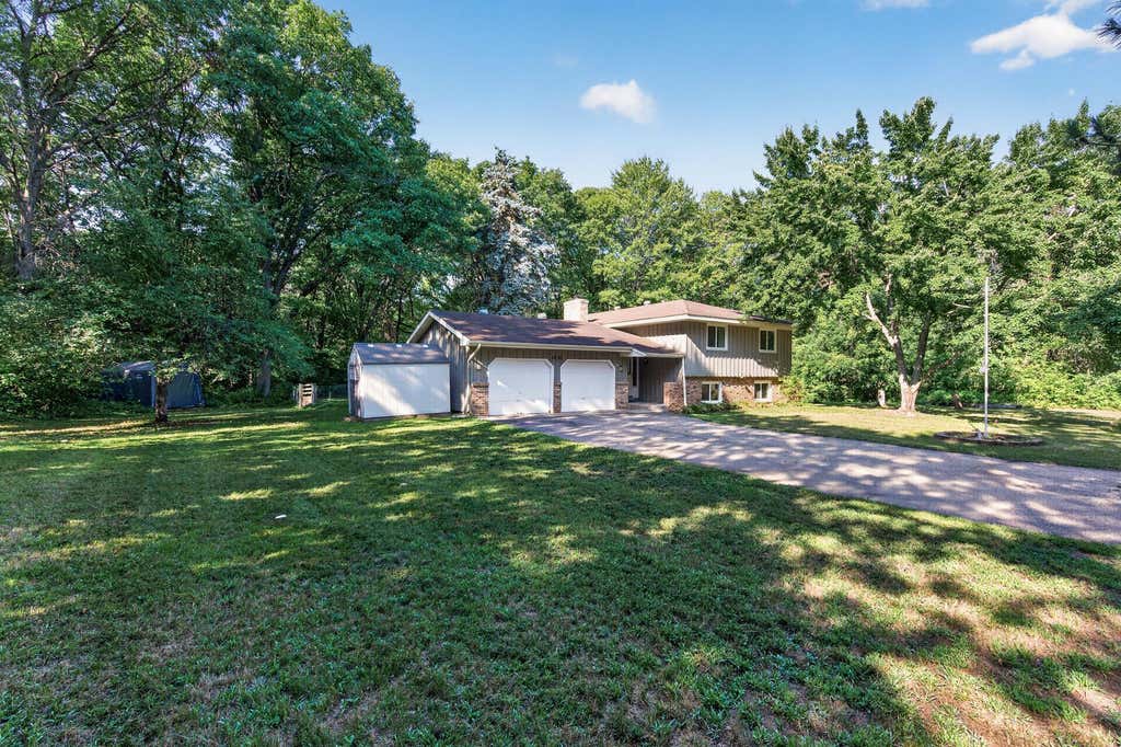 Photo of 5040 184th Avenue NW, Nowthen, MN 55303 (MLS # 7129499)