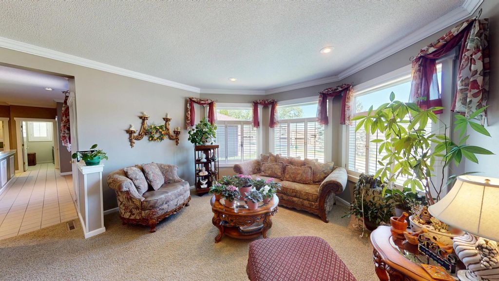 Photo of 1401 Martin Road, Albert Lea, MN 56007 (MLS # 7075915)