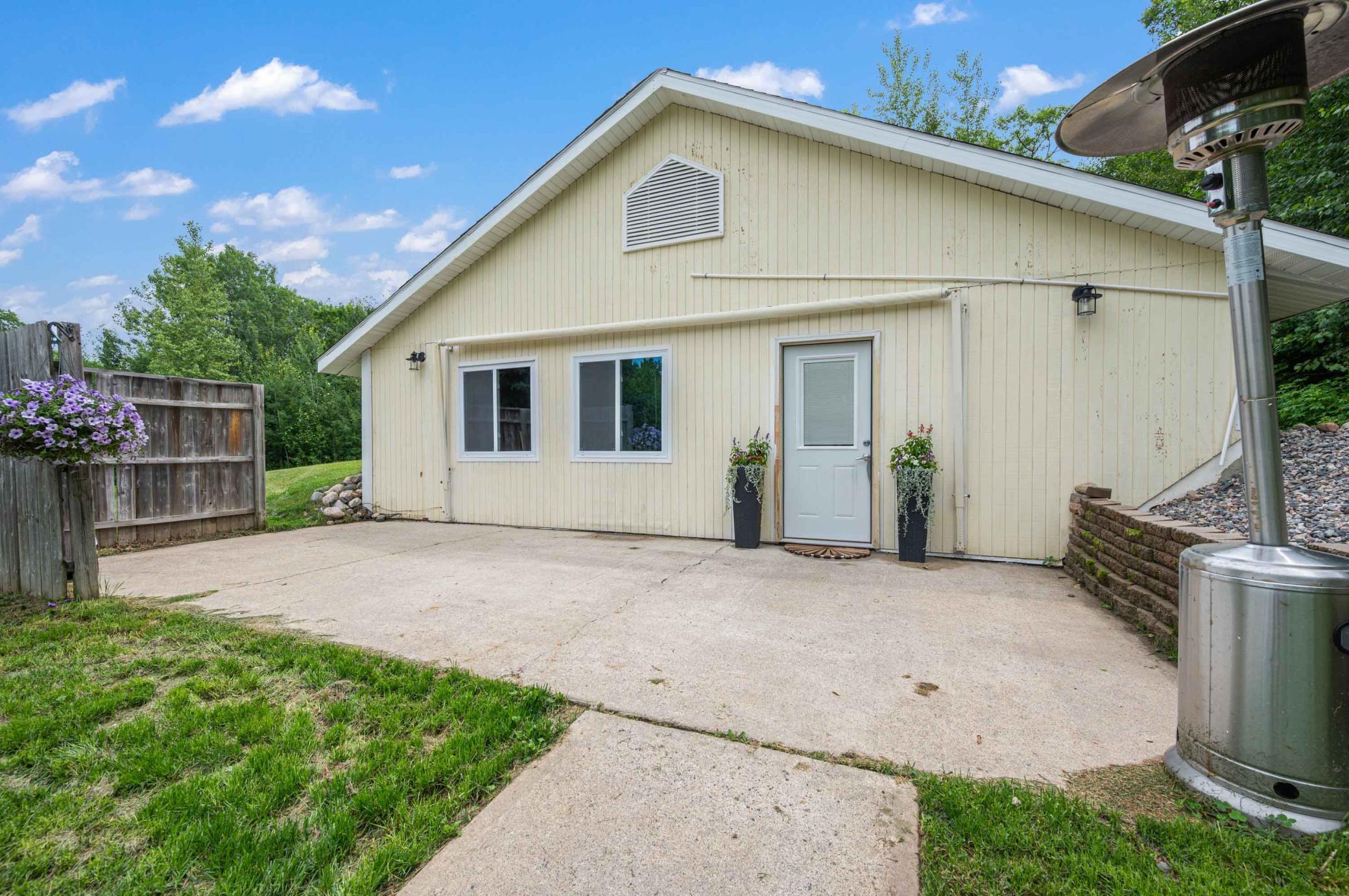35055 E County Line Road