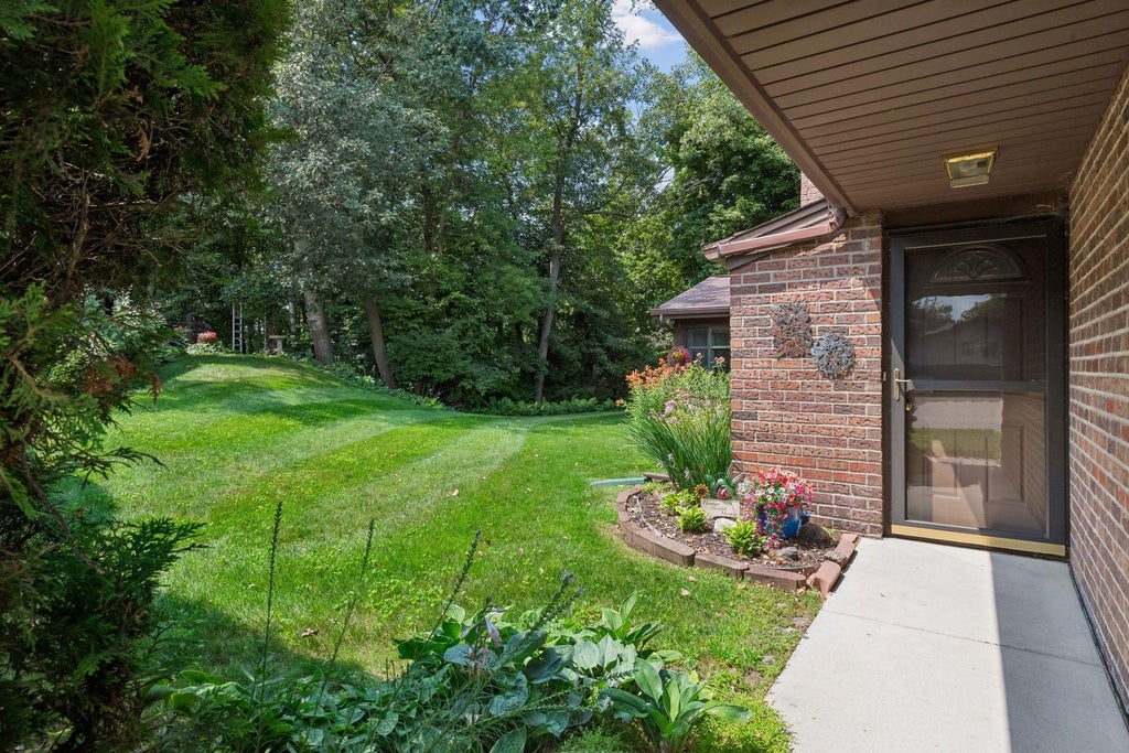 Photo of 1254 Archer Lane N, Plymouth, MN 55447 (MLS # 7135319)