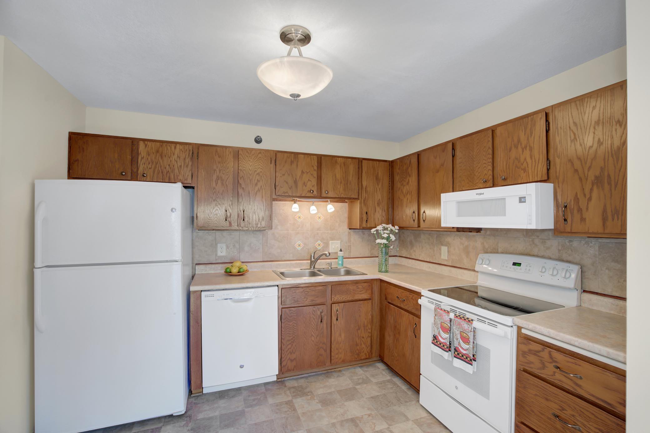 26 10th Street W 502