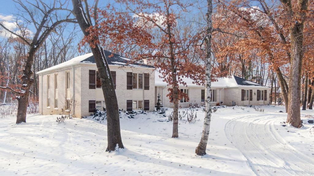 Photo of 23 Evergreen Road, North Oaks, MN 55127 (MLS # 6779160)