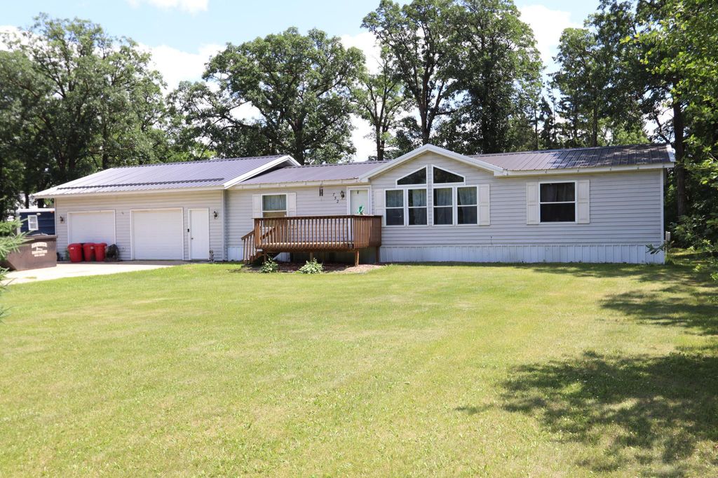 Photo of 752 Lenmark Lane, Badger, MN 56714 (MLS # 7105747)