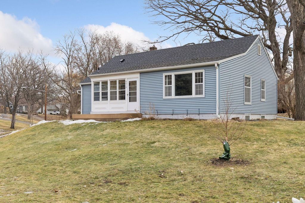 Photo of 6619 W 16th Street, Saint Louis Park, MN 55426 (MLS # 7020177)