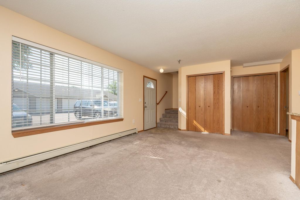 Photo of 1279 Taylor Street #5, Shakopee, MN 55379 (MLS # 7030417)