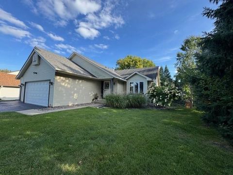 8270 Dawson Way Inver Grove Heights MN 55076