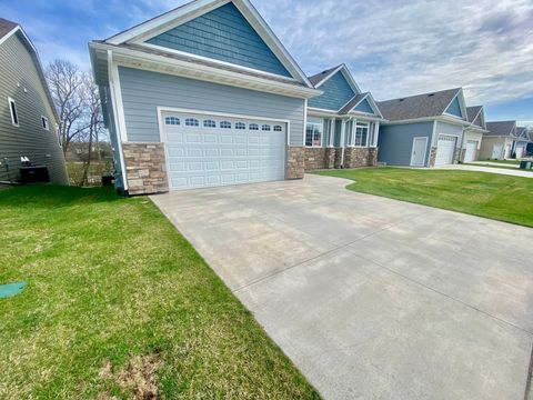 1513 Alexander Road NE Rochester MN 55906