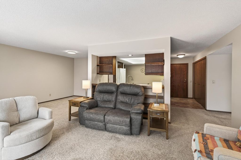 Photo of 9500 Collegeview Road #112, Bloomington, MN 55437 (MLS # 7009672)