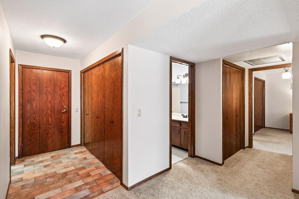 Photo of 9500 Collegeview Road #112, Bloomington, MN 55437 (MLS # 7009672)