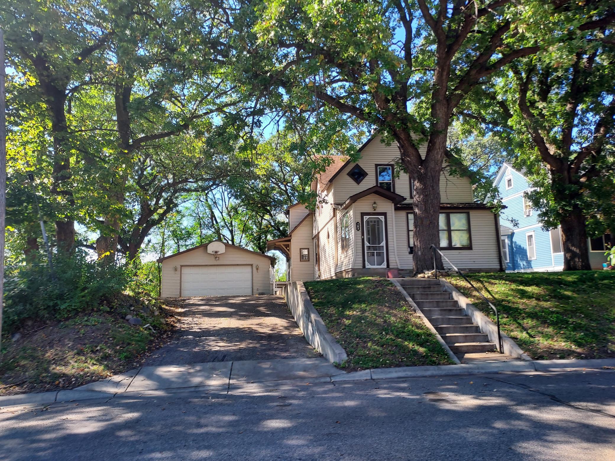 Photo 1 of 33 — 703 N 1st Street, Montevideo, MN 56265
