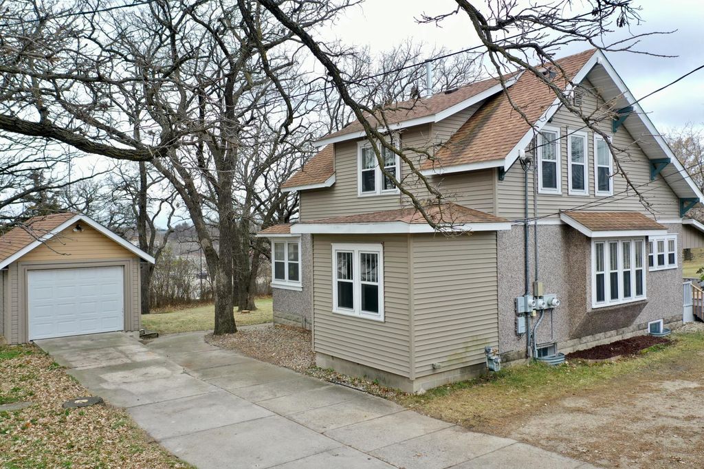 Photo of 117 Main Street N, New London, MN 56273 (MLS # 7013833)